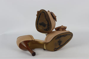 DOLCE AND GABBANA BOW DETAILED LEATHER PUMPS EU 38.5 UK 5.5 US 8.5