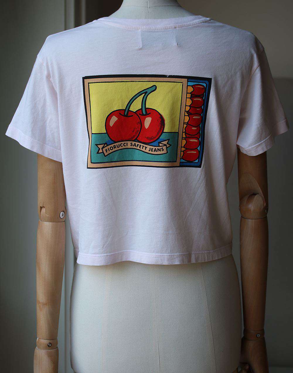 FIORUCCI VINTAGE CHERRIES JERSEY CROP T-SHIRT SMALL
