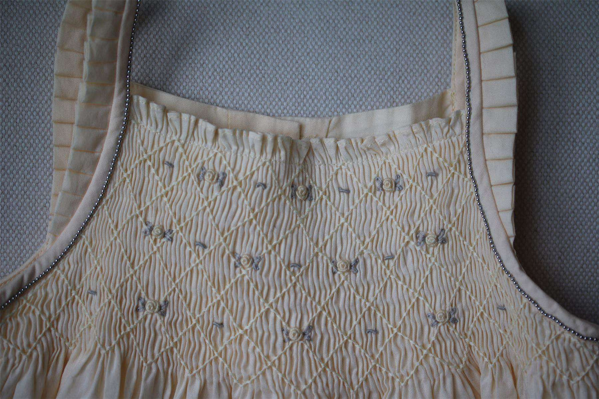 TARTINE ET CHOCOLAT GIRLS PALE YELLOW GATHERED DRESS 2 YEARS