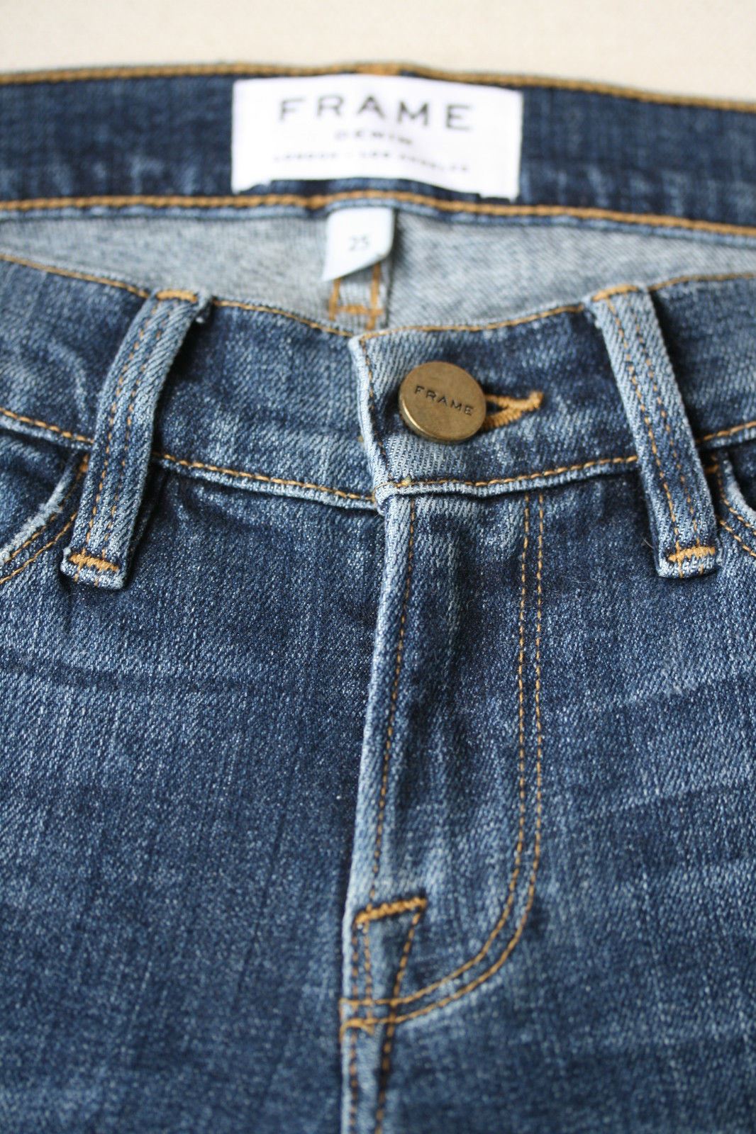 FRAME LE SKINNY DE JEANNE SEVILLE DISTRESSED JEANS W25 UK 6/8