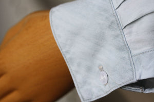 RAILS CROPPED RAW EDGE CARTER SHIRT MEDIUM