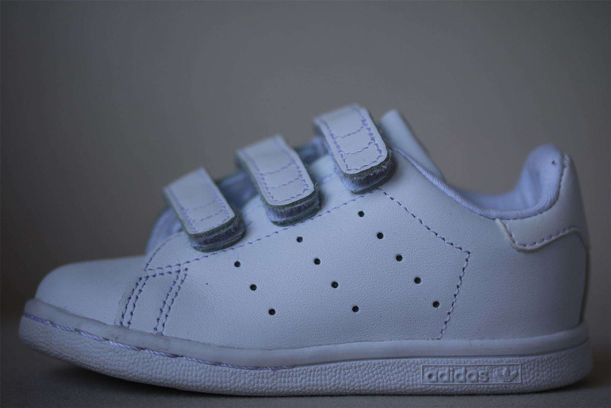 ADIDAS ORIGINALS STAN SMITH WHITE TRAINERS EU 24 UK 7