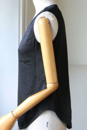 RAQUEL ALLEGRA BLACK SILK TANK TOP UK 8