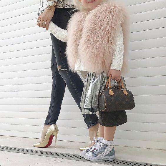 BONPOINT BABY GIRLS MUSKY PINK SHEARLING GILET 3 YEARS