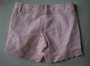 ARMANI JUNIOR GIRLS PINK BRODERIE ANGLAISE SHORTS 3 YEARS