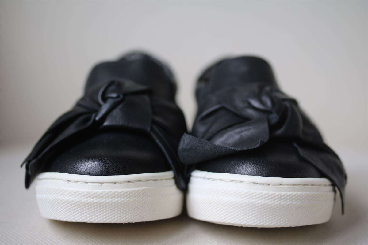 SIMONETTA GIRLS BLACK LEATHER SLIP-ON SHOES EU 26 UK 8.5