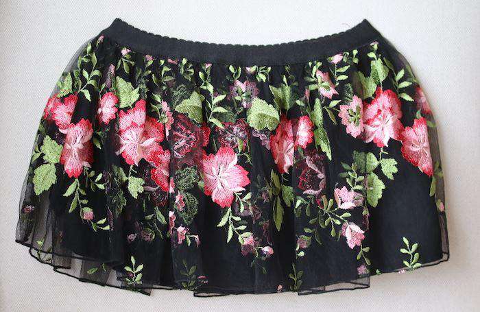 KATE MACK & BISCOTTI GIRLS BLACK FLORAL TULLE SKIRT 5 YEARS
