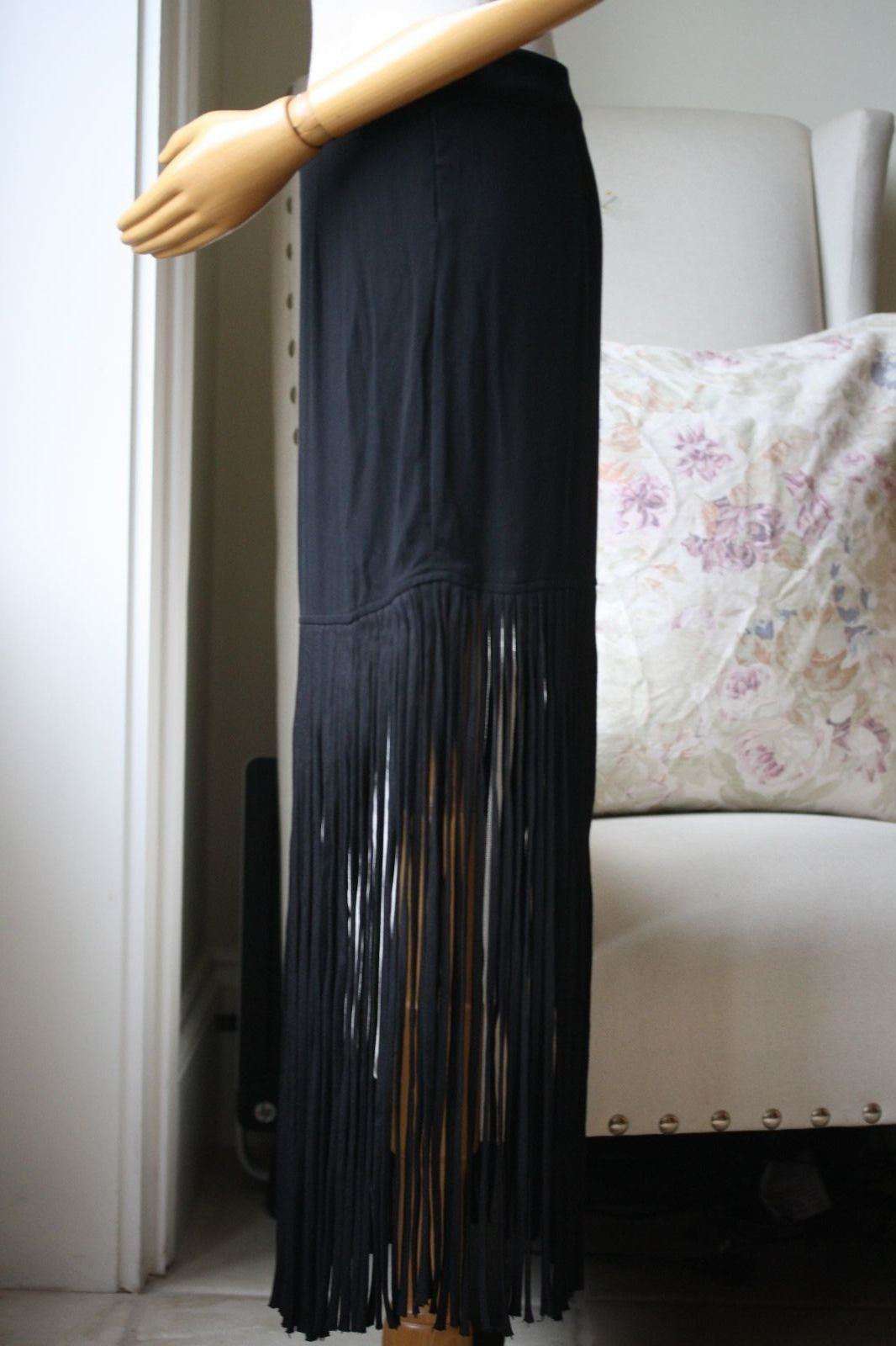 MONROW CREPE FRINGE SKIRT SMALL