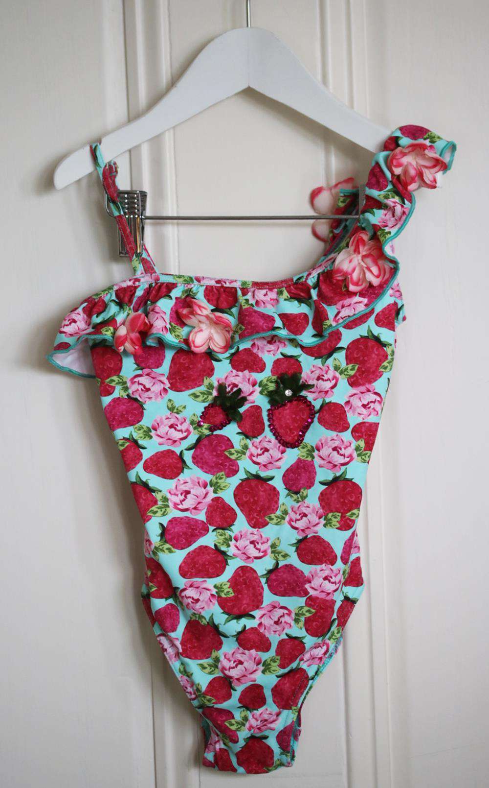SELINI ACTION KIDS GIRLS STRAWBERRY PRINT SWIMSUIT 6 YEARS