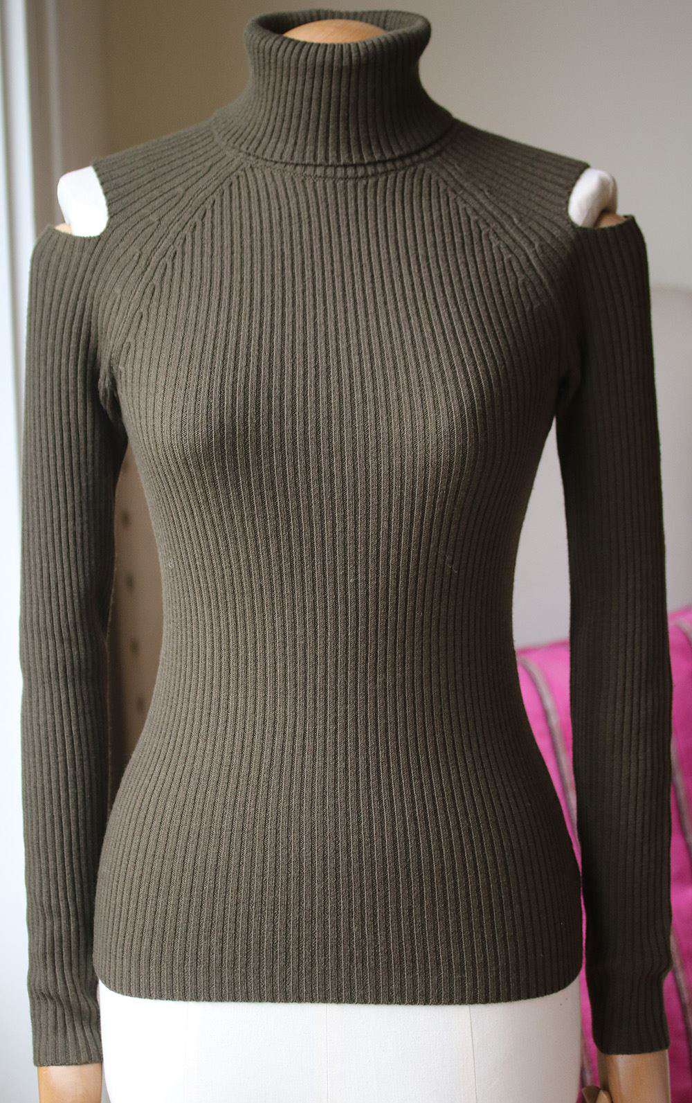 THEORY JEMLISS CUTOUT RIBBED WOOL BLEND SWEATER XSMALL