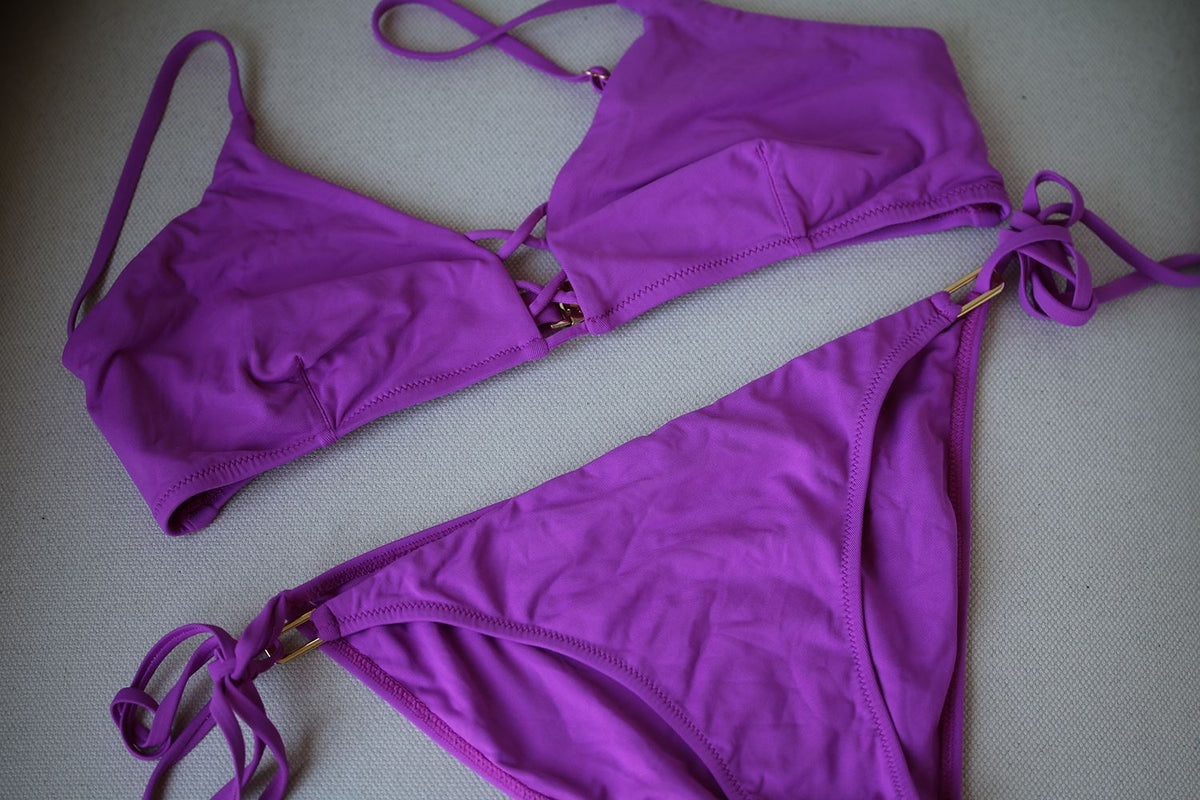MELISSA ODABASH SARDINIA PURPLE TRIANGLE TOP AND KEY WEST BIKINI UK 10/14