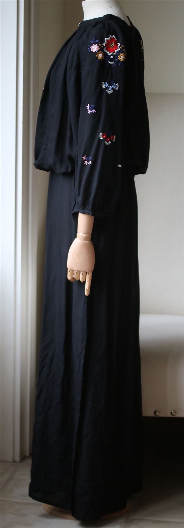MELISSA ODABASH SIENNA EMBROIDERED VOILE MAXI DRESS SMALL