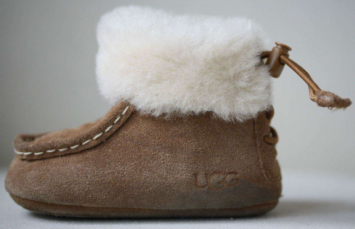 UGG AUSTRALIA CHESTNUT BROWN BOO BOOTS EU 18 UK 2 US 2/3