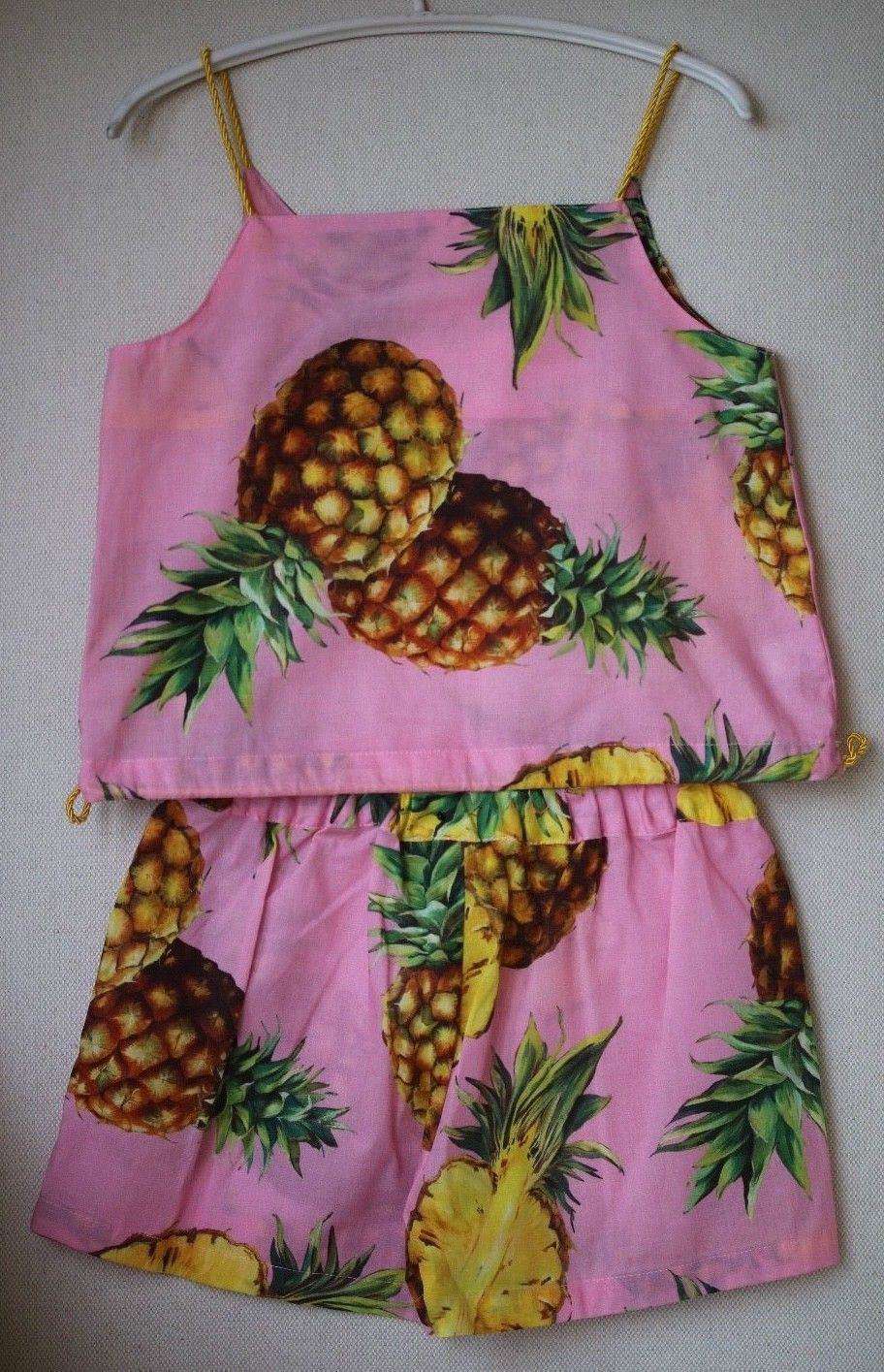 DOLCE AND GABBANA GIRLS PINK PINEAPPLE TOP AND SHORTS 5 YEARS