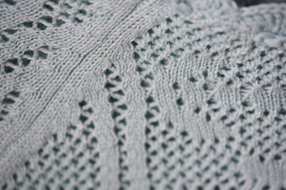 BONPOINT BABY CROCHET AQUA BLUE SWEATER TOP 3 YEARS