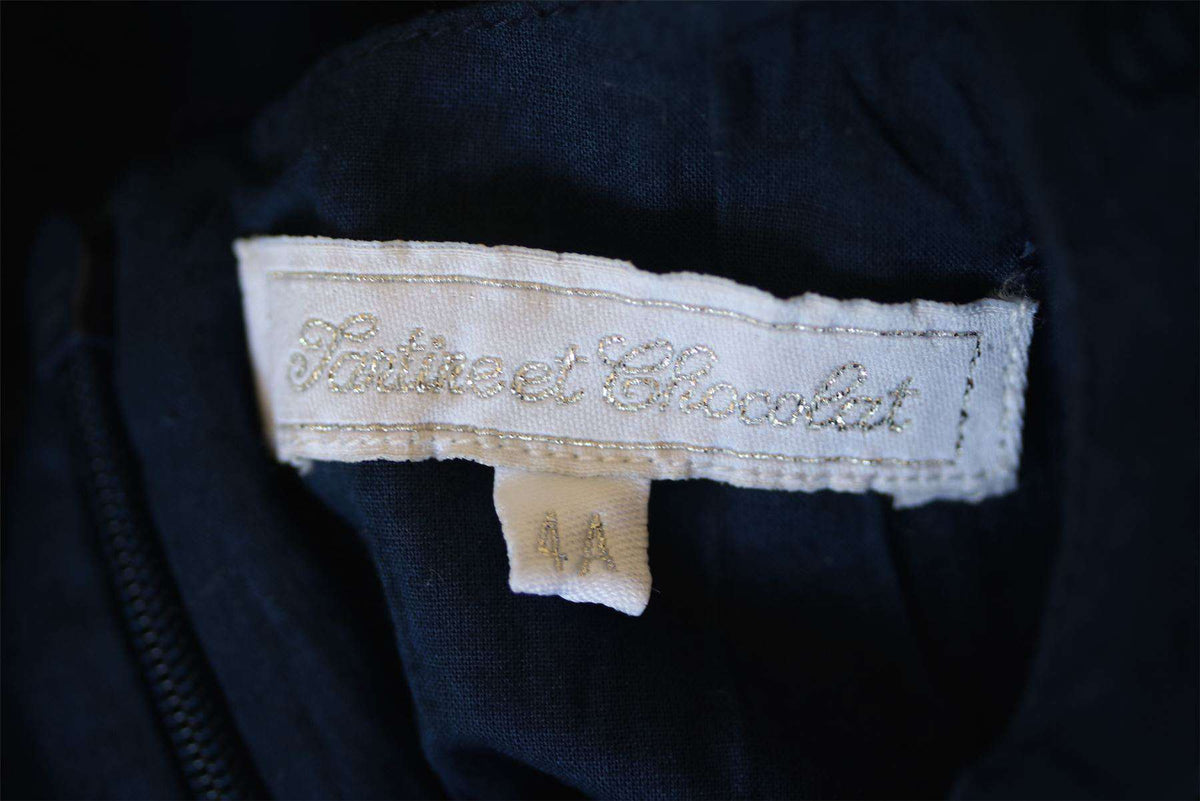 TARTINE ET CHOCOLAT GIRLS NAVY BLUE BRODERIE ANGLAISE DRESS 4 YEARS