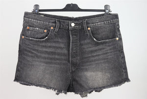 LEVI'S FRAYED HIGH WAISTED DENIM SHORTS W32 UK 14