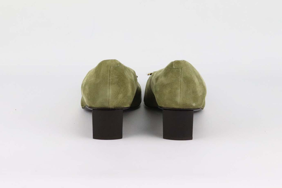 ROGER VIVIER SUEDE PUMPS EU 37.5 UK 4.5 US 7.5