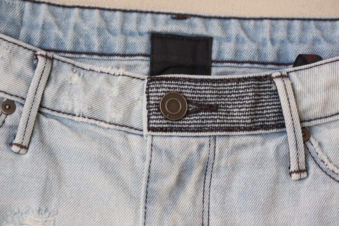 RTA LEO DENIM SHORTS W27 UK 8/10