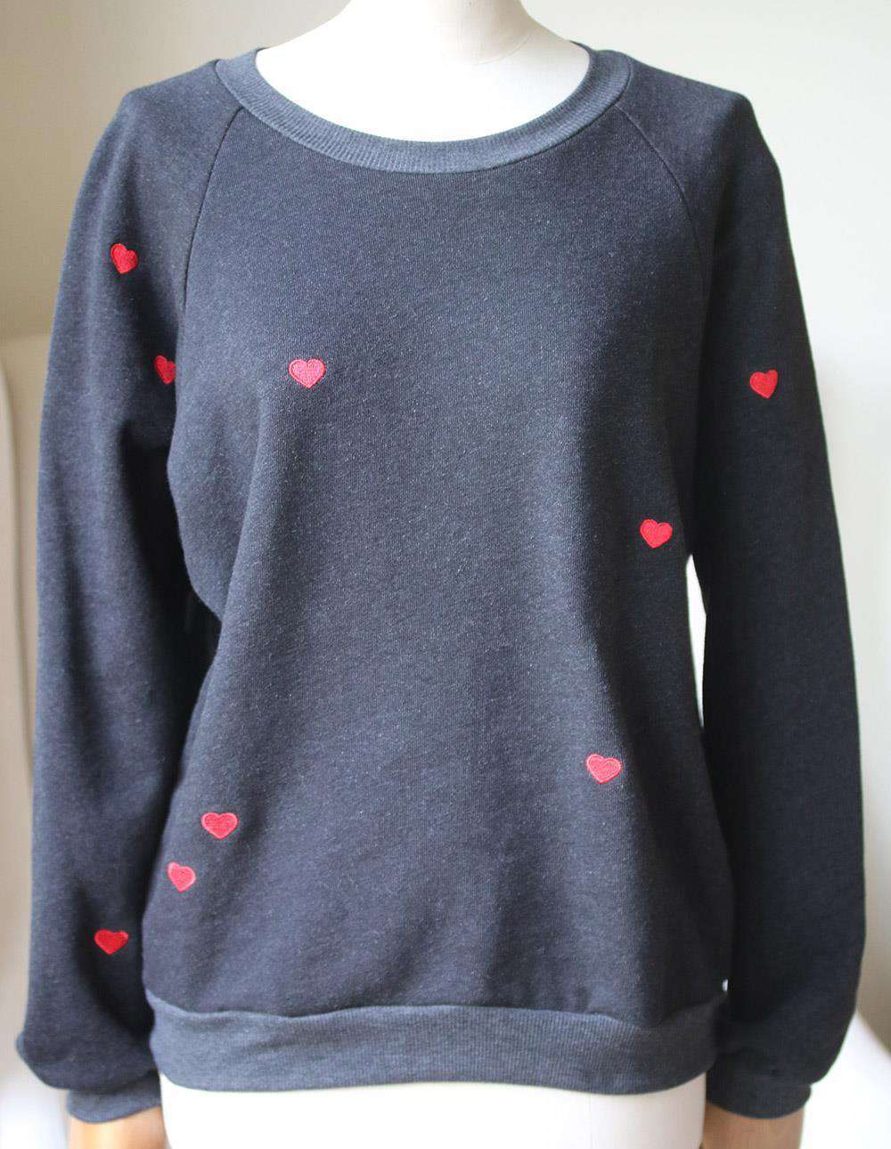 WILDFOX SCATTERED HEARTS COTTONS SWEATSHIRT LARGE