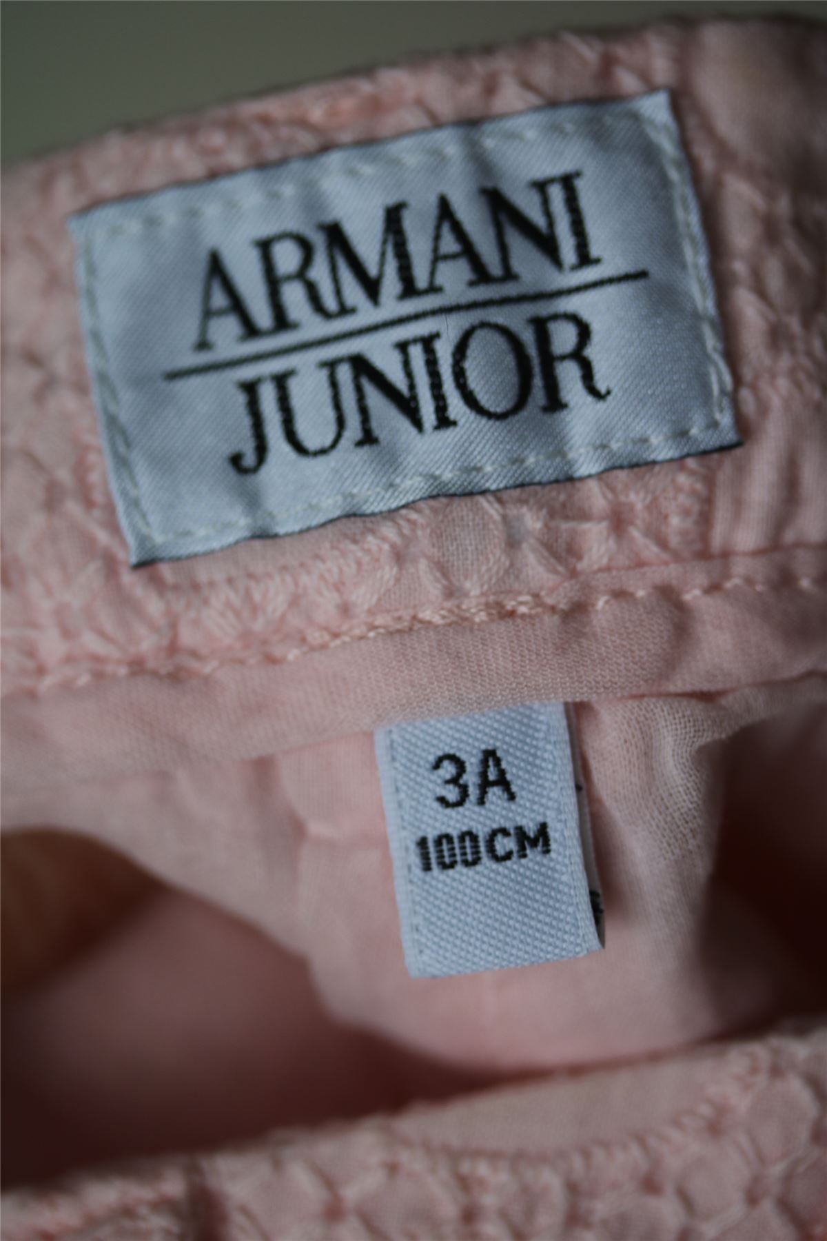 ARMANI JUNIOR GIRLS PINK BRODERIE ANGLAISE SHORTS 3 YEARS