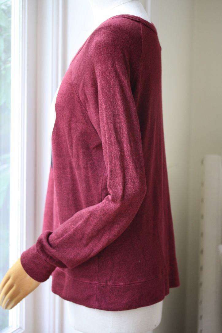 SUNDRY HEART BURGUNDY SWEATSHIRT SIZE 2 SMALL