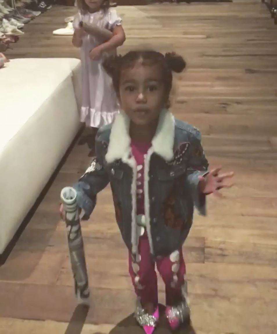 GUCCI BABY PINK GIRLS DENIM JACKET 4 YEARS