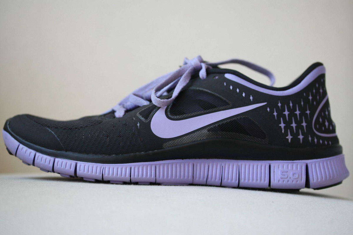 NIKE FREE RUN 5.0 BLACK/PURPLE TRAINERS 38.5 UK 5 US 7.5