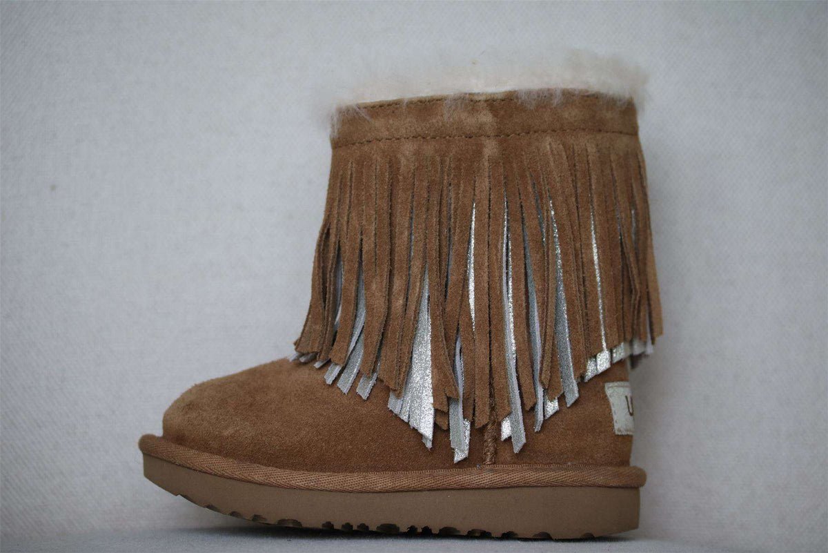 UGG KIDS CLASSIC CHESTNUT FRINGE SHEEPSKIN BOOTS EU 25 UK 8