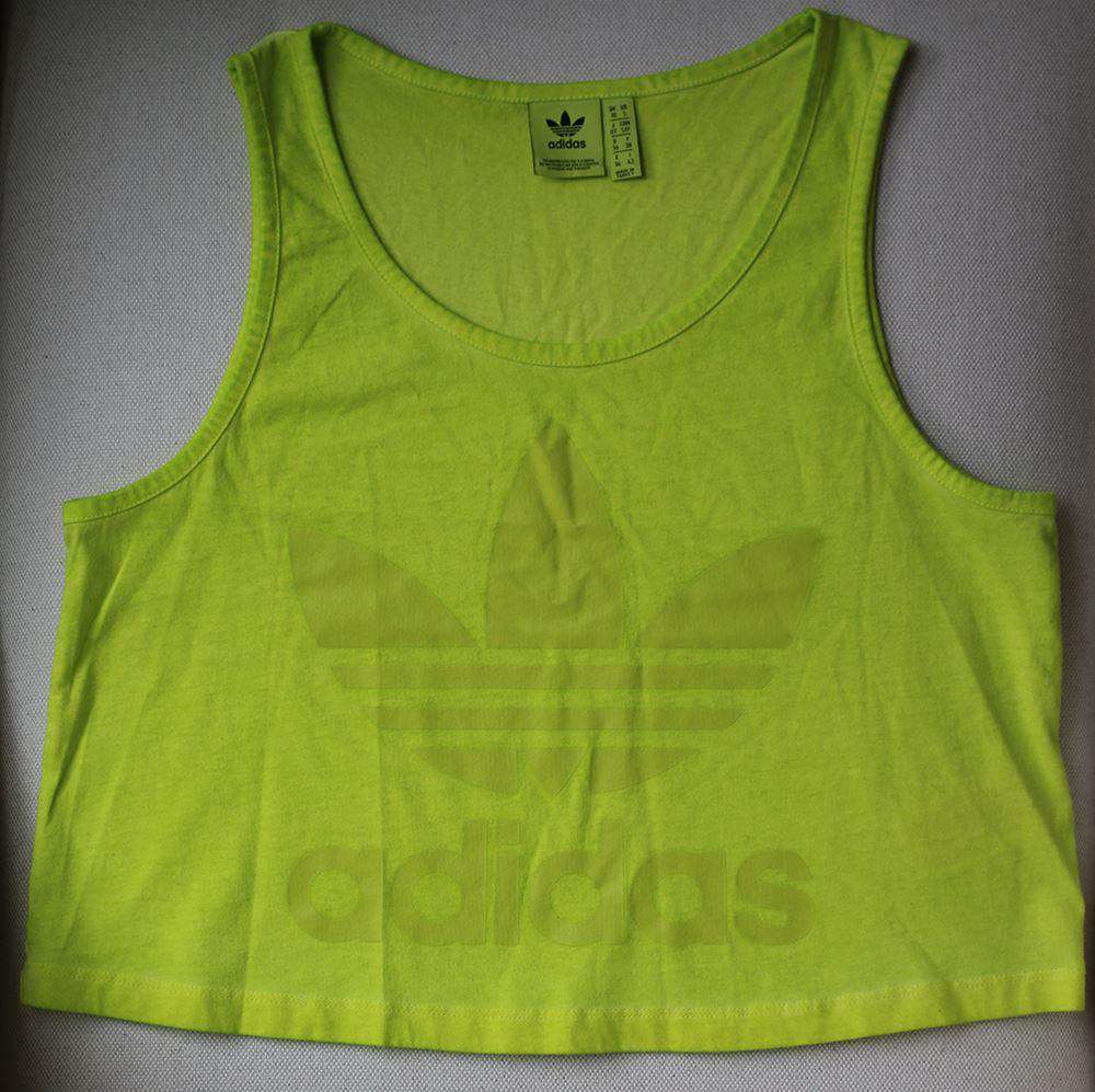 ADIDAS ORIGINALS CROP TANK TOP UK 10