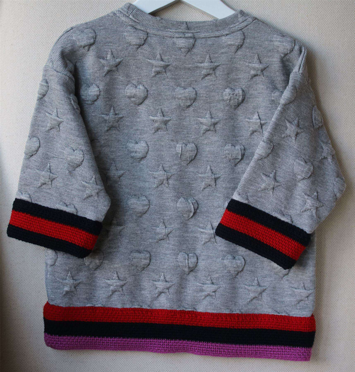 GUCCI GIRLS GREY HEART & STARS SWEATER 4 YEARS