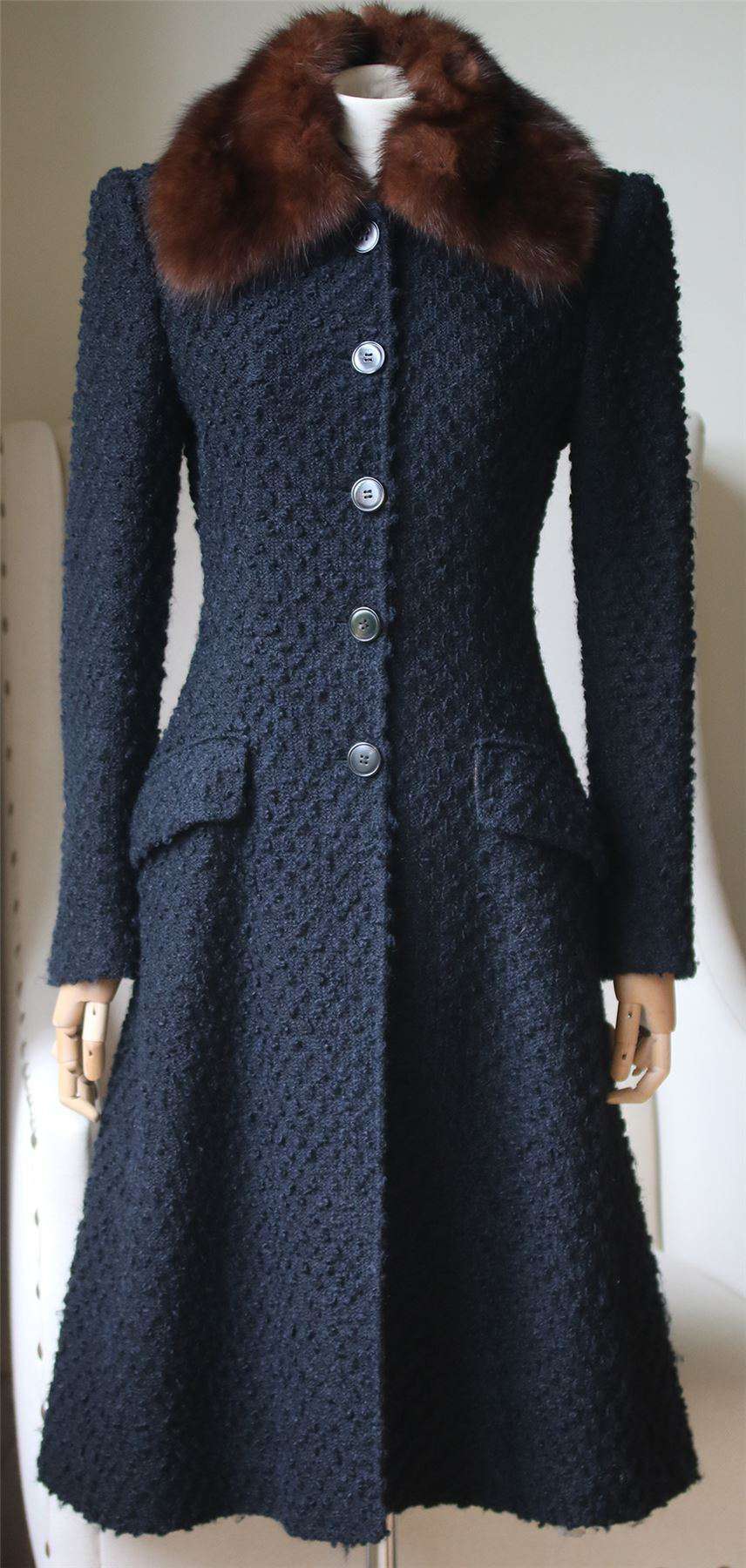 DOLCE AND GABBANA SABLE TRIMMED BOUCLE COAT IT 40 UK 8