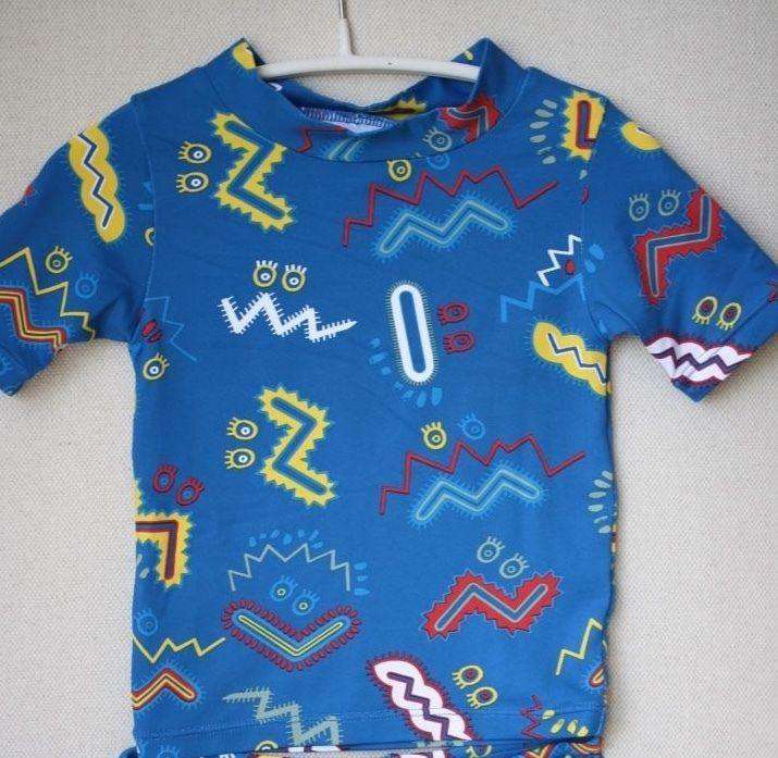 STELLA MCCARTNEY KIDS BABY SUN PROTECTIVE SWIM TOP 18 MONTHS