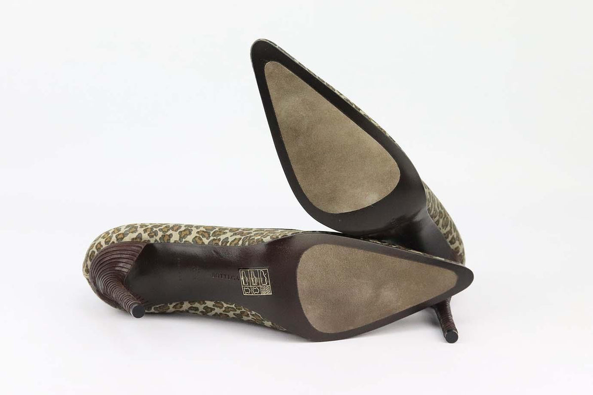 BOTTEGA VENETA LEOPARD PRINT SATIN PUMPS EU 37.5 UK 4.5 US 7.5