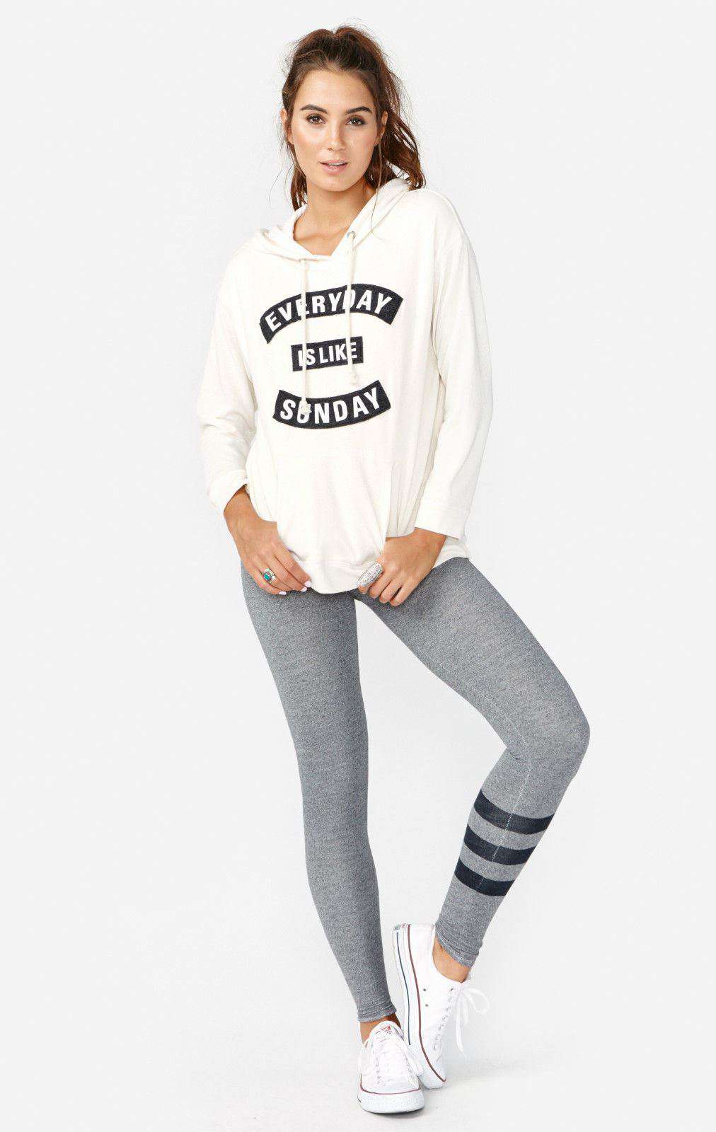 SUNDRY EVERYDAY IS LIKE SUNDAY HOODIE SIZE 1 SMALL