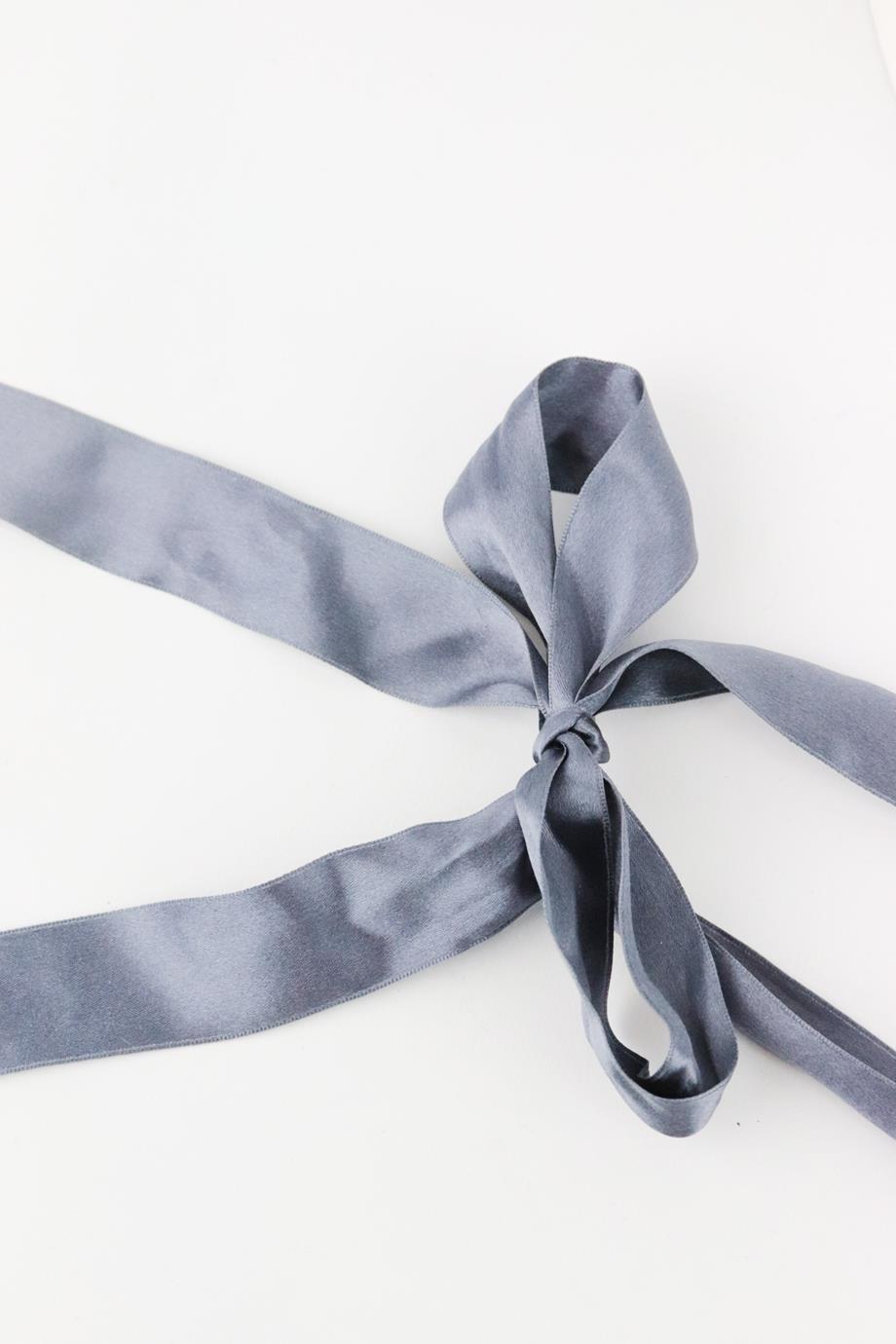 LANVIN FAUX PEARL AND RIBBON NECKLACE