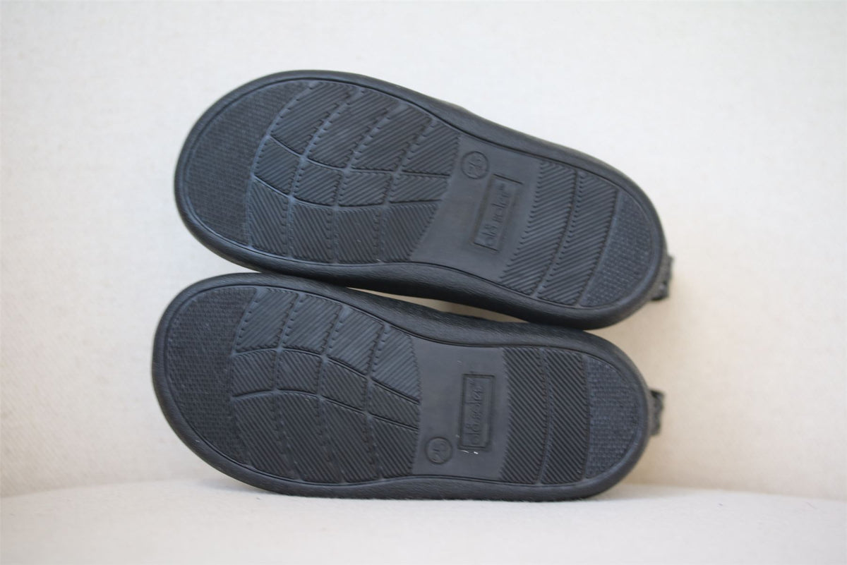 OLD SOLES GIRLS BLACK & SILVER BOOTS EU 25 UK 8