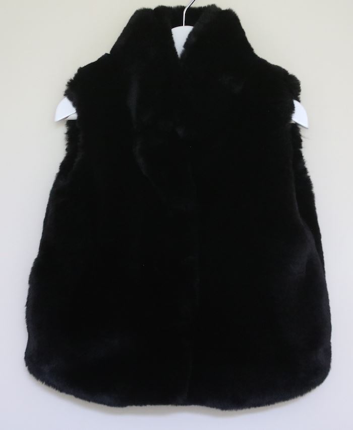 MILLY MINIS GIRLS BLACK FAUX FUR GILET 4 YEARS