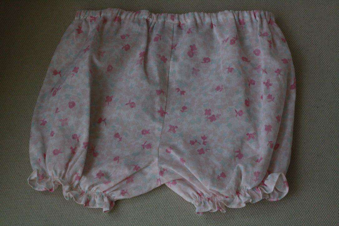 BABY DIOR COTTON FLORAL DRESS BLOOMERS AND HAT SET 18 MONTHS